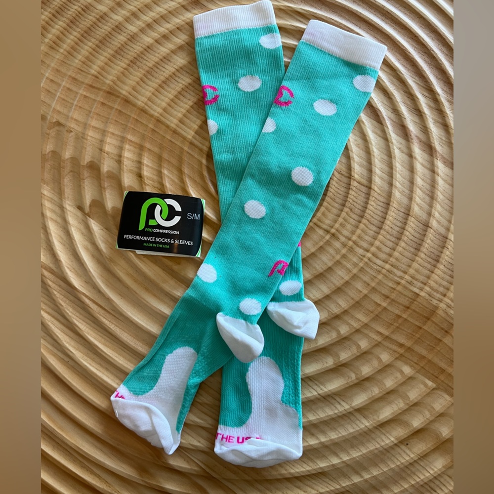 NWT Procompression Socks S/M